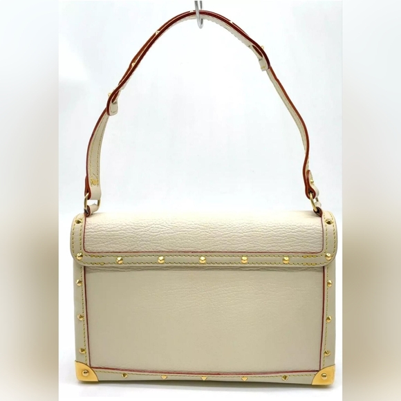 Auth Louis Vuitton Suhali Ivory Trunk Bag - Picture 2 of 9